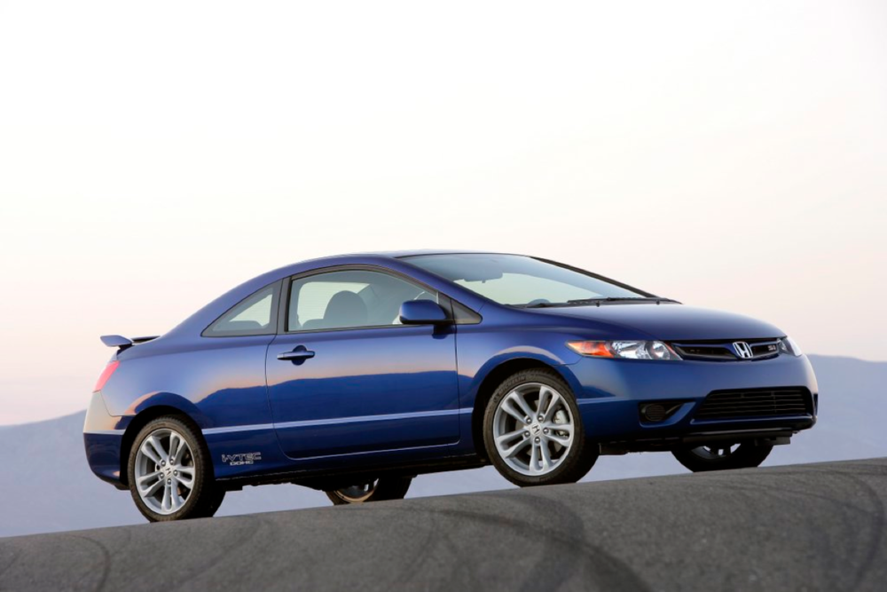 The redesigned 8th generation Honda Civic Si. My first love in a car.